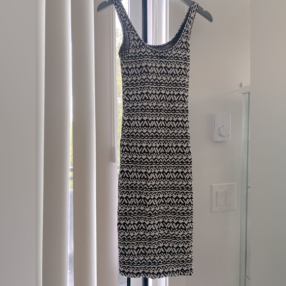 Billabong midi dress Size XS - Picture 3 of 4